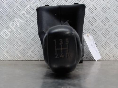 Gearknop Gearknop PEUGEOT 208 I (CA_, CC_) 1.2 VTI 82 (82 hp) 23059841 23059841