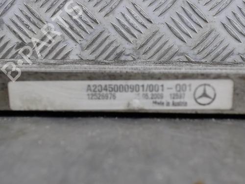 Oliekøler MERCEDES-BENZ E-CLASS Coupe (C207) E 500 (207.372) (388 hp) 23834199