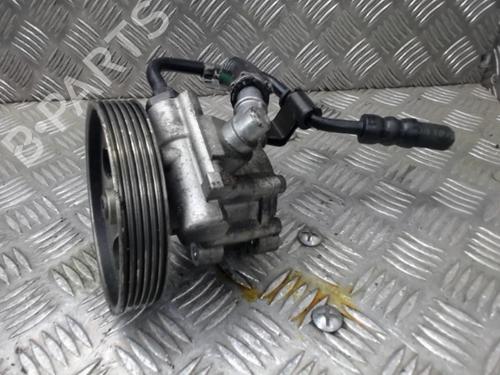 Used Steering pump Steering pump CITROËN C5 I (DC_) 2.0 HDi (DCRHZB, DCRHZE) (109 hp) 23058350 23058350