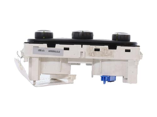 climate-control-renault-clio-iv-bh_-2012-2013-2014-2015-2016-2017-2018-2019-2020-2021-25283949 main image