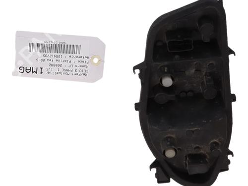 Used Lamp holder Lamp holder RENAULT CLIO III (BR0/1, CR0/1) 1.5 dCi (C/BR0G, C/BR1G) (68 hp) 36097504 36097504