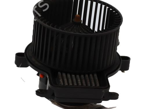 Used Heater blower motor Heater blower motor PEUGEOT 3008 I MPV (0U_) 1.6 HDi (114 hp) 30862137 30862137