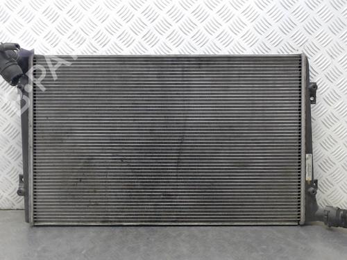 Used Water radiator Water radiator VW EOS (1F7, 1F8) 2.0 TDI (140 hp) 23057689 23057689