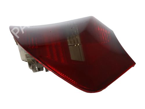 right-taillight-bmw-1-e87-2003-2004-2005-2006-2007-2008-2009-2010-2011-2012-2013-32386307 main image