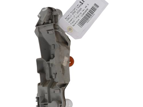 Lampeholder Lampeholder TOYOTA COROLLA Verso (ZER_, ZZE12_, R1_) 2.2 D-4D (AUR10_, AUR10R) (136 hp) 33934865 33934865