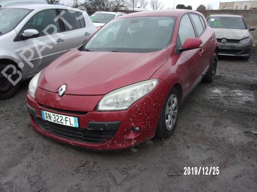 Left front fog light RENAULT MEGANE III Hatchback (BZ0/1_, B3_) 1.5 dCi | BP23833085C30  - Image 7