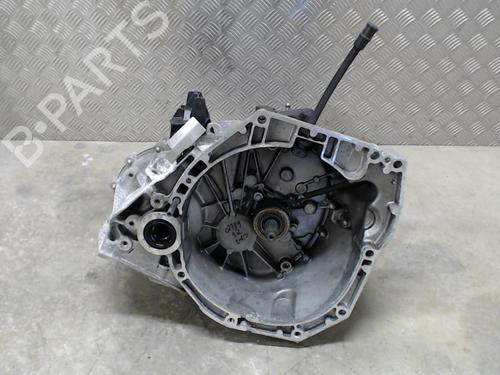 Used Gearbox RENAULT CLIO V (B7_) 1.3 TCe 140 (B7N0) (140 hp) 30411566