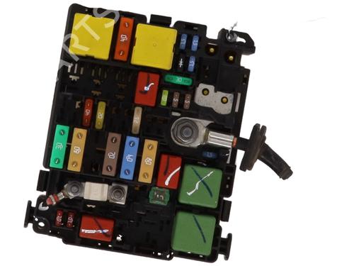 Used Fuse box PEUGEOT 2008 I (CU_) 1.2 THP 110 / PureTech 110 (110 hp) 29480796