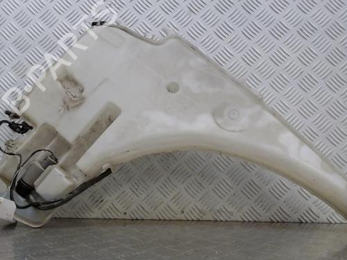 Used Windscreen washer tank Windscreen washer tank BMW 1 Coupe (E82) 120 d (177 hp) 23059869 23059869
