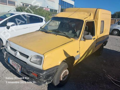 Used Parts RENAULT RAPID Box Body/MPV (F40_, G40_)    4555218