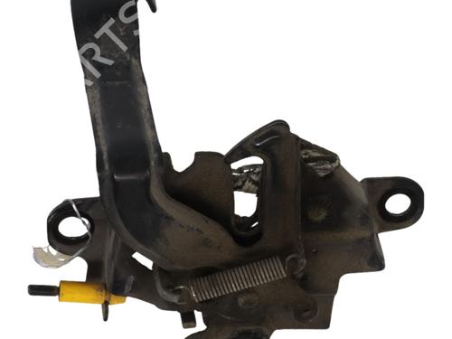 Used Hood lock Hood lock TOYOTA VERSO S (_P12_) 1.4 D4-D (NLP121_, NLP121R) (90 hp) 40496991 40496991