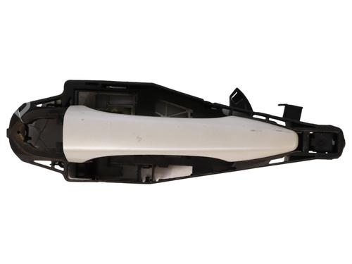 Used Front left exterior door handle Front left exterior door handle 36862528 36862528