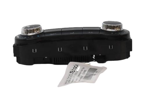 climate-control-mercedes-benz-a-class-w176-2012-2013-2014-2015-2016-2017-2018-32523906 main image