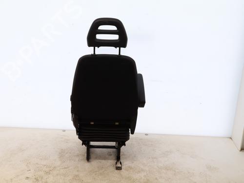 Left front seat IVECO DAILY VI Van 35S15, 35C15, 40C15, 50C15, 60C15, 65C15, 70C15 | BP37741152C15 - Image 4