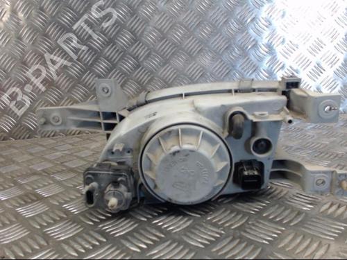 Used Right headlight Right headlight HYUNDAI ACCENT I (X-3) 1.3 i 12V (84 hp) 23058477 23058477