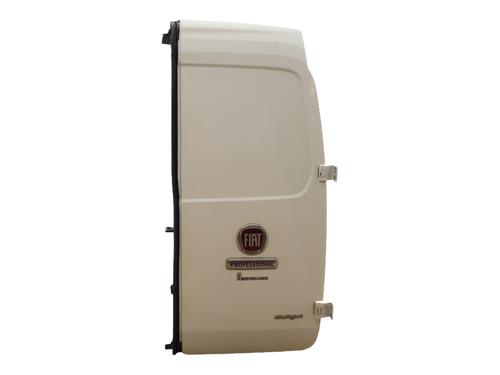 Used Right rear door FIAT QUBO (225_) 1.3 D Multijet (225CXB1A, 225AXB1A, 225CXB11, 225AXB11,... (75 hp) 31852422