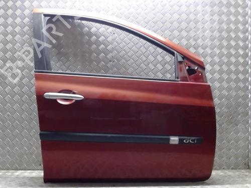 Used Right front door RENAULT CLIO III (BR0/1, CR0/1) 1.5 dCi (BR17, CR17) (86 hp) 23054682