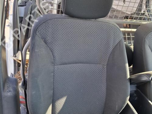 Used Right front seat Right front seat 39420723 39420723