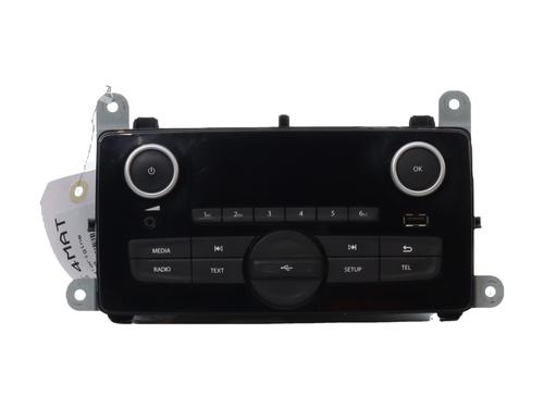 Used Radio RENAULT CLIO IV (BH_) 1.5 dCi 90 (90 hp) 25203407