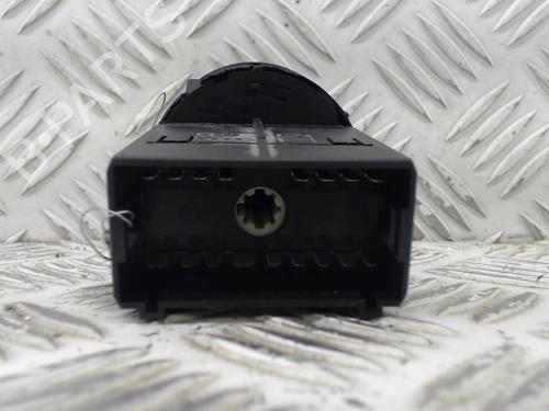 Used Headlight switch Headlight switch VW POLO V (6R1, 6C1) 1.2 (70 hp) 24828020 24828020