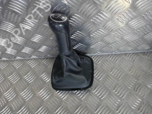 Used Gear lever VW POLO V (6R1, 6C1) 1.2 TDI (75 hp) 23060706