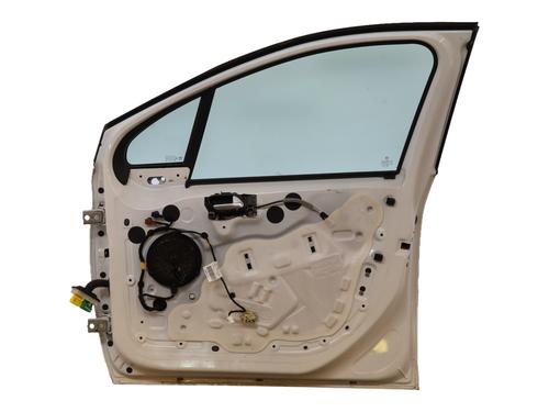 Puerta delantera derecha Puerta delantera derecha PEUGEOT 2008 I (CU_) 1.2 VTi (82 hp) 36859184 36859184