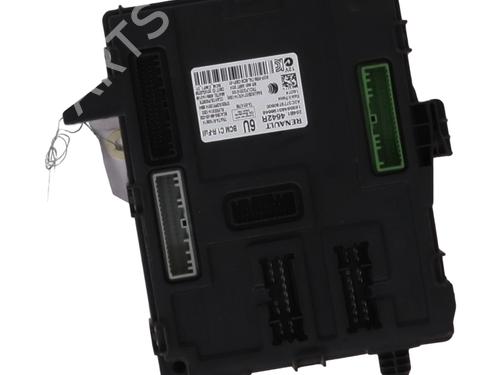 Used Fuse box RENAULT MEGANE IV Grandtour (K9A/M/N_) 1.6 dCi 130 (130 hp) 31597696