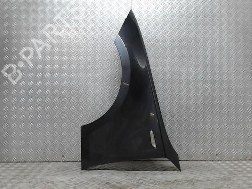 Used Left front fenders BMW 1 (E81) 120 d (177 hp) 23834882