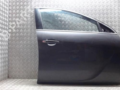Used Right front door Right front door 23057062 23057062