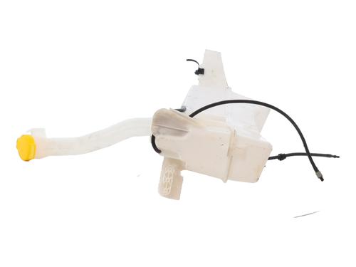 Used Windscreen washer tank RENAULT CAPTUR II (HF_) E-TECH 145 (HFMU) (143 hp) 28089706