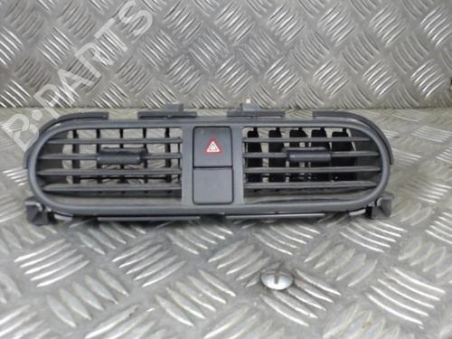 Used Air vent OPEL AGILA (B) (H08) 1.0 (F68) (65 hp) 23060632