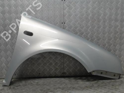 Voorscherm links VW GOLF IV (1J1) 1.6 (100 hp) 23054045