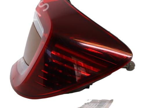 right-taillight-renault-captur-ii-hf_-2020-36467018 main image