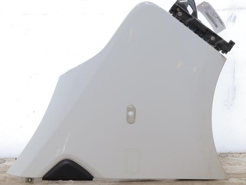 right-front-fenders-renault-trafic-iii-van-fg_-2014-38512175 main image