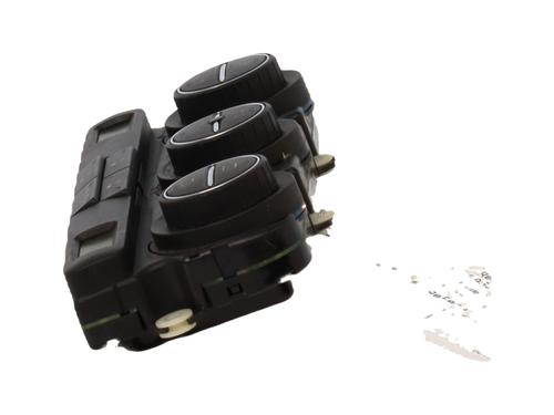 Climate control VW PASSAT B6 (3C2) | BP33827847I5 - Image 3