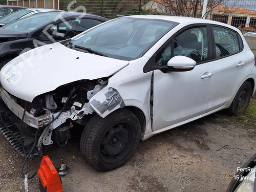 Used Parts PEUGEOT 208 I (CA_, CC_) 1.2 PureTech 82 4475698