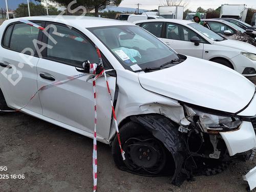 Fuel flap PEUGEOT 208 II (UB_, UP_, UW_, UJ_) 1.2 PureTech 75 | BP28457203C131 