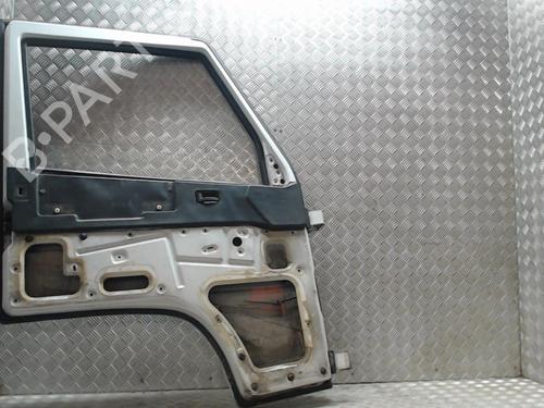 Used Left front door MERCEDES-BENZ MB Van (W631) D (631.332, 631.342) (75 hp) 23057880
