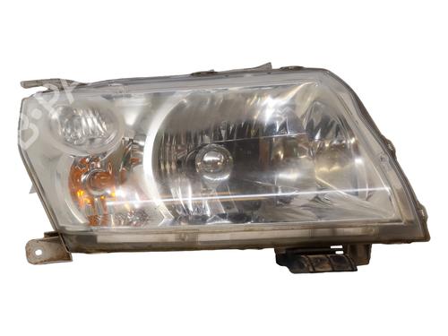 Used Right headlight Right headlight SUZUKI GRAND VITARA II (JT, TE, TD) 1.9 DDiS All-wheel Drive (JT419, TD44, JB419WD, JB419XD,... (129 hp) 33417417 33417417