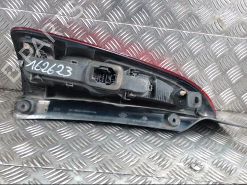 Used Right taillight Right taillight RENAULT ESPACE IV (JK0/1_) 2.2 dCi (JK0H) (150 hp) 23058439 23058439