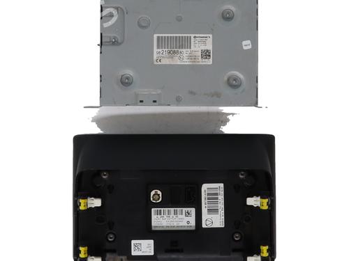 Used Radio Radio 32242191 32242191