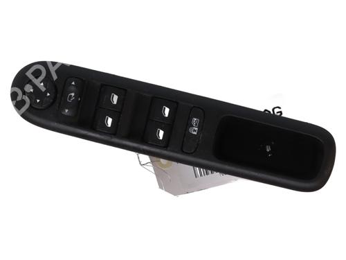 Used Left front window switch PEUGEOT 3008 I MPV (0U_) 1.6 HDi (114 hp) 25726131