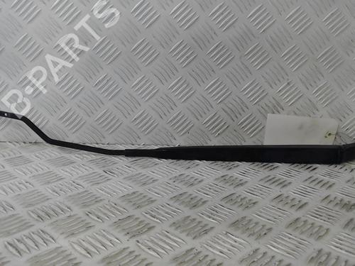Used Front windshield wiper arm CITROËN DS3 (SA_) 1.6 HDi 110 (112 hp) 23833310
