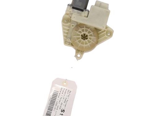 Used Right rear window motor Right rear window motor VW GOLF VII (5G1, BQ1, BE1, BE2) [2012-2021] 35802937 35802937