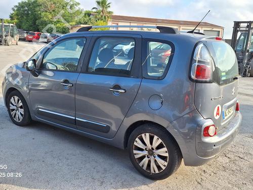 Used Left taillight CITROËN C3 Picasso (SH_) 1.6 HDi (90 hp) 29007276