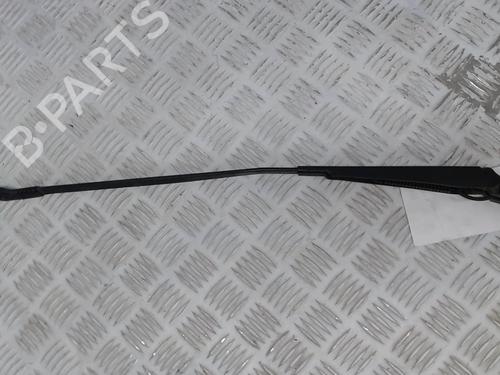 Used Front windshield wiper arm PEUGEOT 5008 (0U_, 0E_) 1.6 HDi (112 hp) 23833349