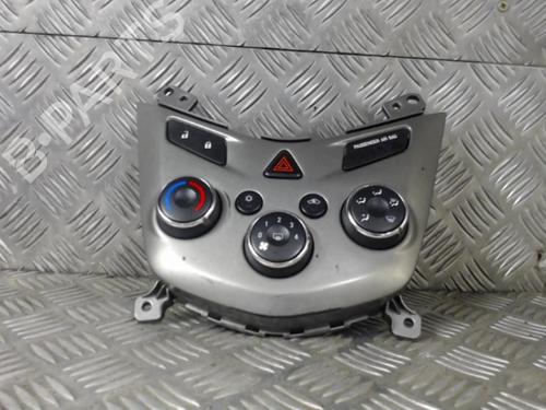 Used Climate control CHEVROLET AVEO Hatchback (T300) 1.3 D (95 hp) 23832857