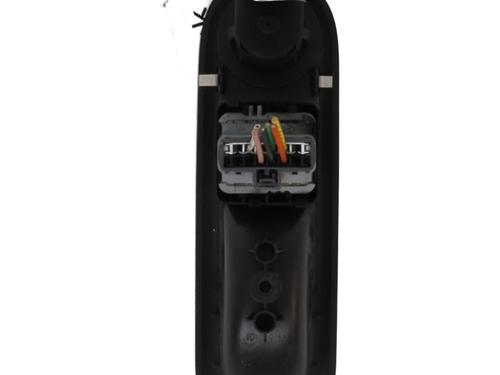 Interrupteur de vitre avant gauche RENAULT CLIO III (BR0/1, CR0/1) 1.5 dCi (C/BR0G, C/BR1G) | BP29837083I27 