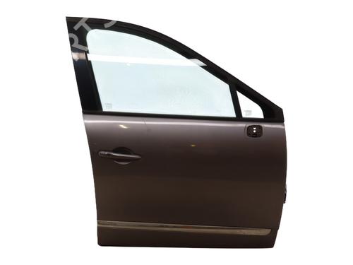 Używane Drzwi przednie prawe RENAULT SCÉNIC III (JZ0/1_) 1.6 dCi (JZ00, JZ12) (130 hp) 30863120