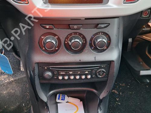 Right front fog light CITROËN C3 II (SC_) 1.4 HDi 70 (SC8HZC, SC8HR0, SC8HP4) | BP29458059C31  - Image 13